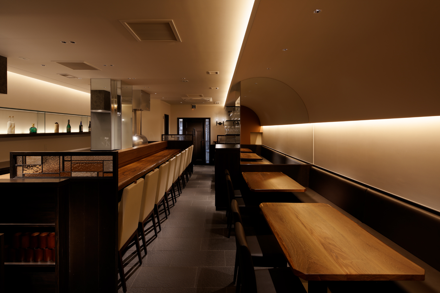 自由が丘店 店内