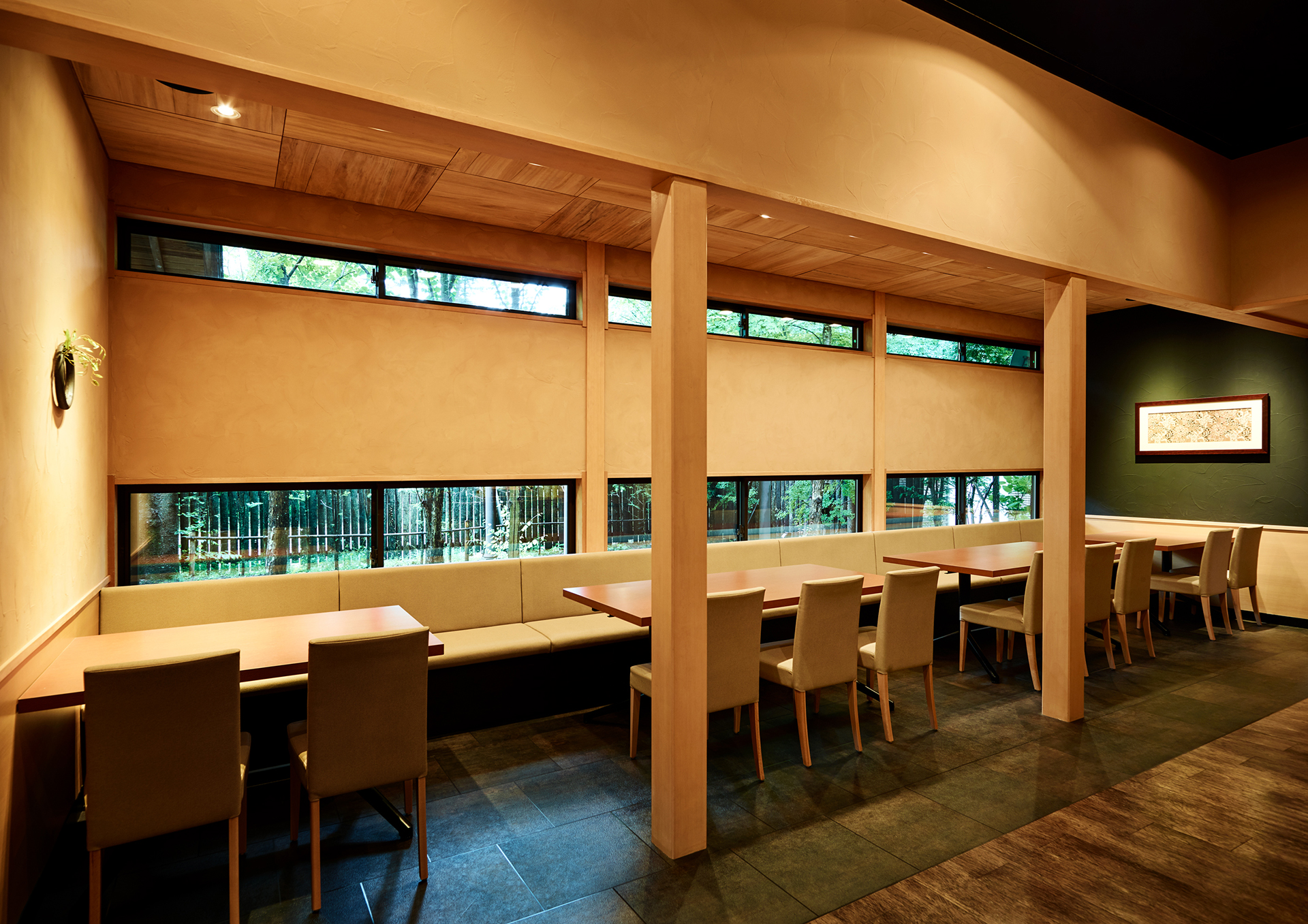 軽井澤店 テーブル席